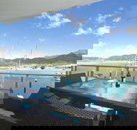 Blue on Blue Superior Studio Room 1241 - Accommodation Yamba