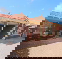 Mindarie Villa - Accommodation Yamba