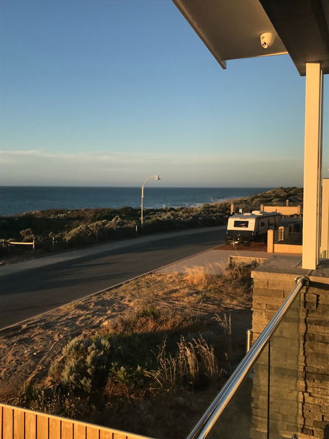 Beach House At SeaScapes - Accommodation Yamba 6