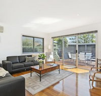 Bask at The Glade - Rejuvenate Stays - Accommodation Yamba