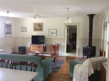 Upper Scamander TAS Accommodation Yamba