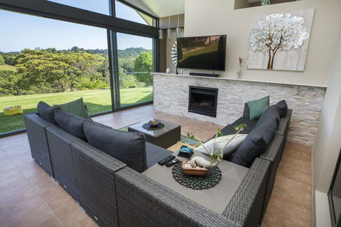 Mapleton Springs - Accommodation Yamba 7