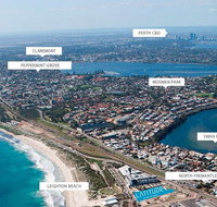 River Front Architect Villa - Accommodation Yamba