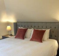 Lythgo's Row Colonial Cottages - Accommodation Yamba