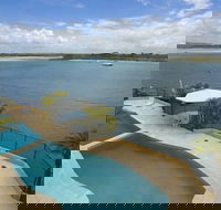 Commodore - Accommodation Yamba