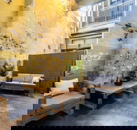 Isla 2BDR Fitzroy Apartment - Accommodation Yamba