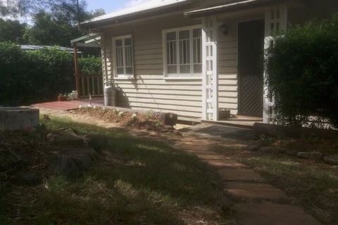 Boonah Cottage - Accommodation Yamba 1