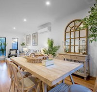 AUJOY 3 Bed Townhouse Burwood 3 - Accommodation Yamba