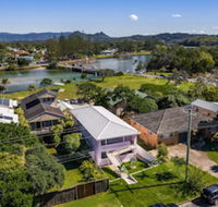 A PERFECT STAY Sunset Beach Riverside - Accommodation Yamba