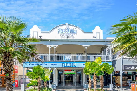 Freedom Cairns - Accommodation Yamba 1