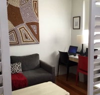 Essendon Sub Penthouse on Napier - Accommodation Yamba