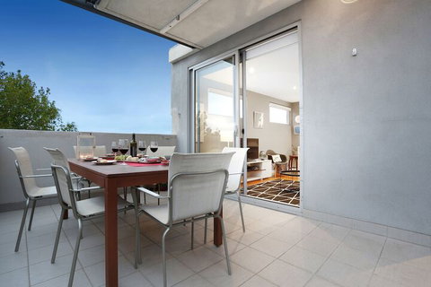 Essendon Sub Penthouse On Napier - Accommodation Yamba 4