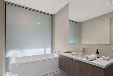 Grossard Point The Lighthouse Ventnor - Accommodation Yamba 5