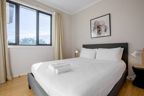 70 Greenbell Doncaster - Accommodation Yamba 3