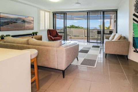 North Shore Towers - Accommodation Yamba 0