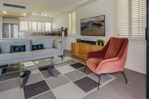 North Shore Towers - Accommodation Yamba 2