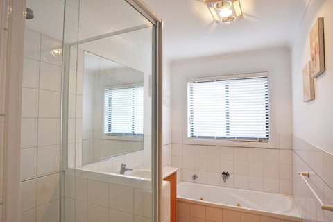 Bliss Close TO Town - Accommodation Yamba 3