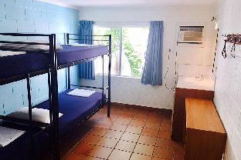 Njoy Backpackers Hostel - Accommodation Yamba 3