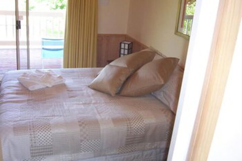 Yarraglen BnB - Accommodation Yamba 7