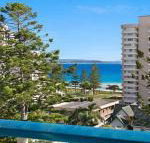 Border Terrace Unit 13 Large apartment walk to beaches  clubs - Accommodation Yamba