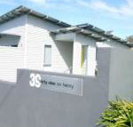 Stylish Holiday Unit - Accommodation Yamba