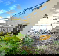 The Leafy Dragon - Accommodation Yamba