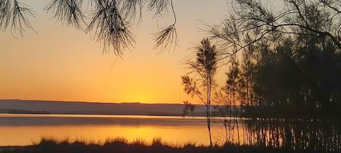 Paradise Bungalow Waterfront - Accommodation Yamba 2