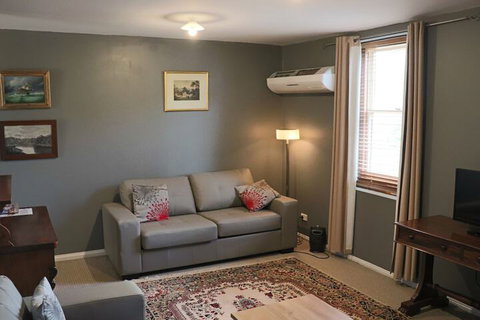 Robinson Cottage - Accommodation Yamba 5