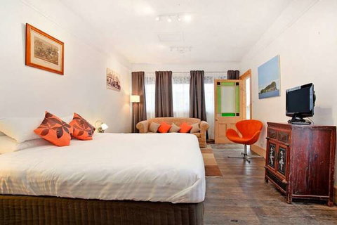 Robinson Cottage - Accommodation Yamba 1