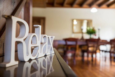 Clare Valley Heritage Retreat - Accommodation Yamba 3