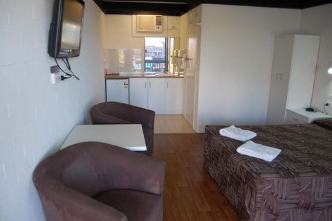 Slipway Hotel Motel - Accommodation Yamba 4