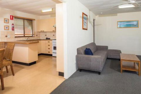 Batemans Bay Marina Resort - Accommodation Yamba 2