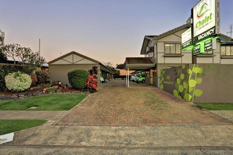 Chalet Motor Inn - Accommodation Yamba 1