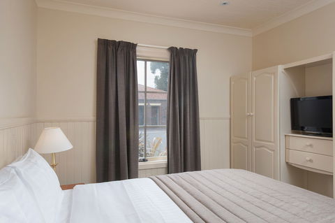 Country Club Villas - Accommodation Yamba 4
