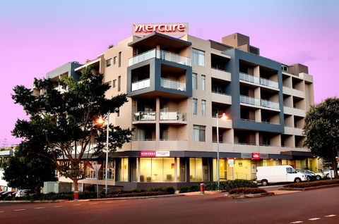 Mercure Centro Port Macquarie - Accommodation Yamba 0