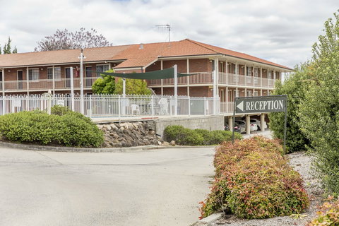 Bathurst Motor Inn - Accommodation Yamba 0