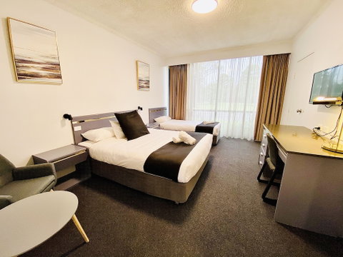 The Select Inn Penrith - Accommodation Yamba 1