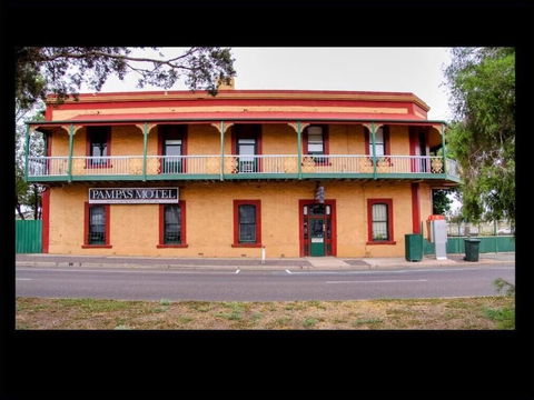 Pampas Motel - Accommodation Yamba 1