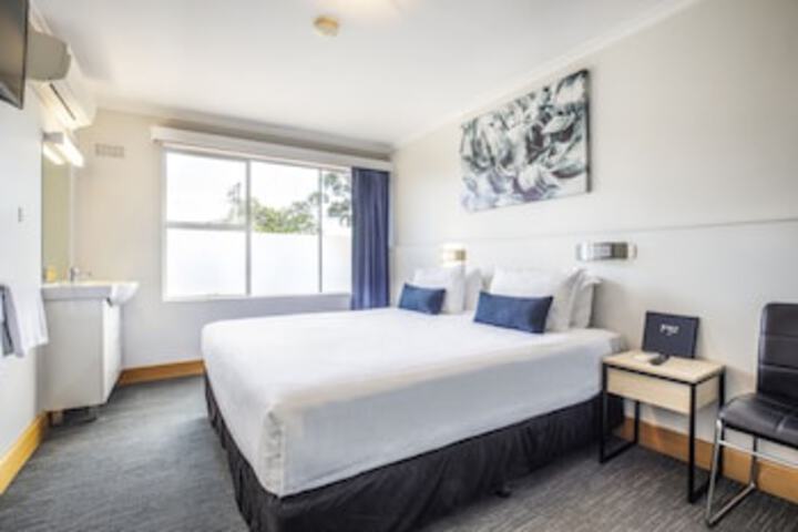 Derwent Park TAS Accommodation Yamba