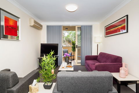 Eastwood Furnished Apartments - Accommodation Yamba 4