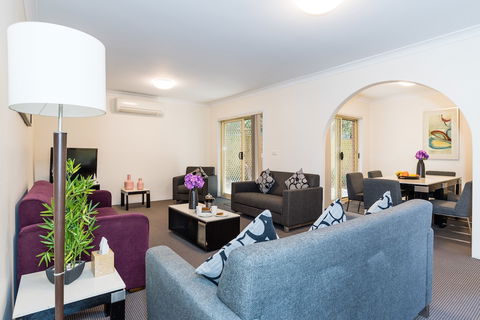 Eastwood Furnished Apartments - Accommodation Yamba 1