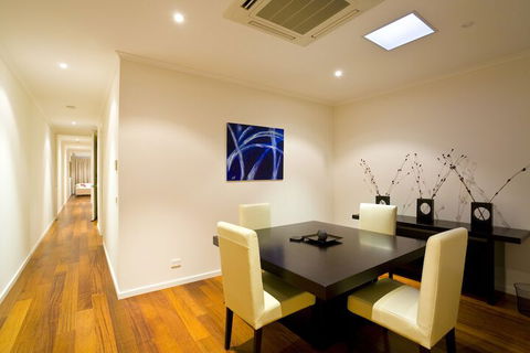Indulge Apartments Langtree - Accommodation Yamba 5