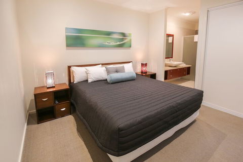 Indulge Apartments Langtree - Accommodation Yamba 6