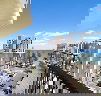 Rainbow Commodore Apartments - Accommodation Yamba