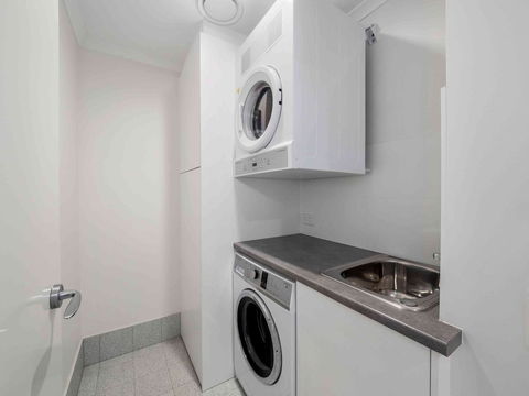 Pacific Marina Apartments - Accommodation Yamba 5