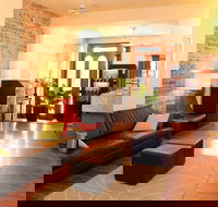 Australian Sunrise Lodge - Accommodation Yamba