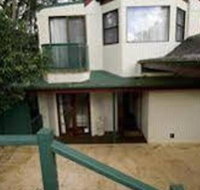 Montville Attic - Accommodation Yamba