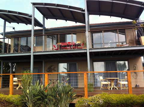 Corinella On The Esplanade Bed & Breakfast - Accommodation Yamba 0