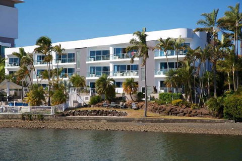 Arc Resort - Accommodation Yamba 3