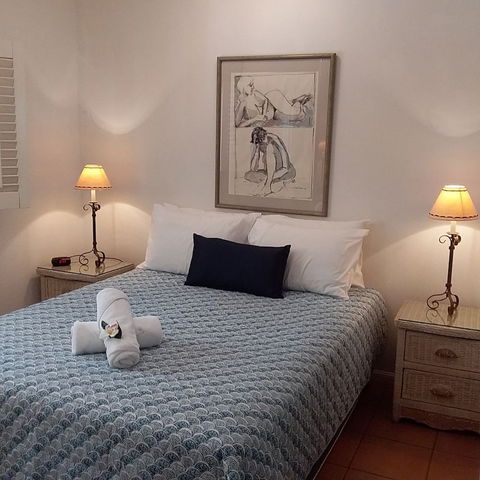 The York Beachfront Holiday Apartments - Accommodation Yamba 4